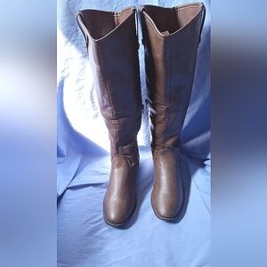 London Fog | NWOT Irie Tall Boots Brown Size 8.5